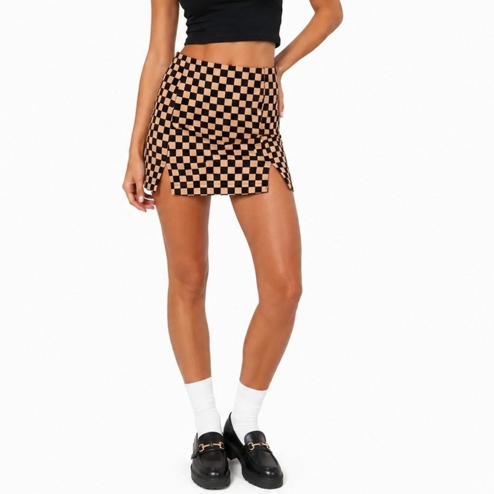 Love On A Hanger Checkered Mini Skirt Brown Tan Retro Slit Detail Size 5